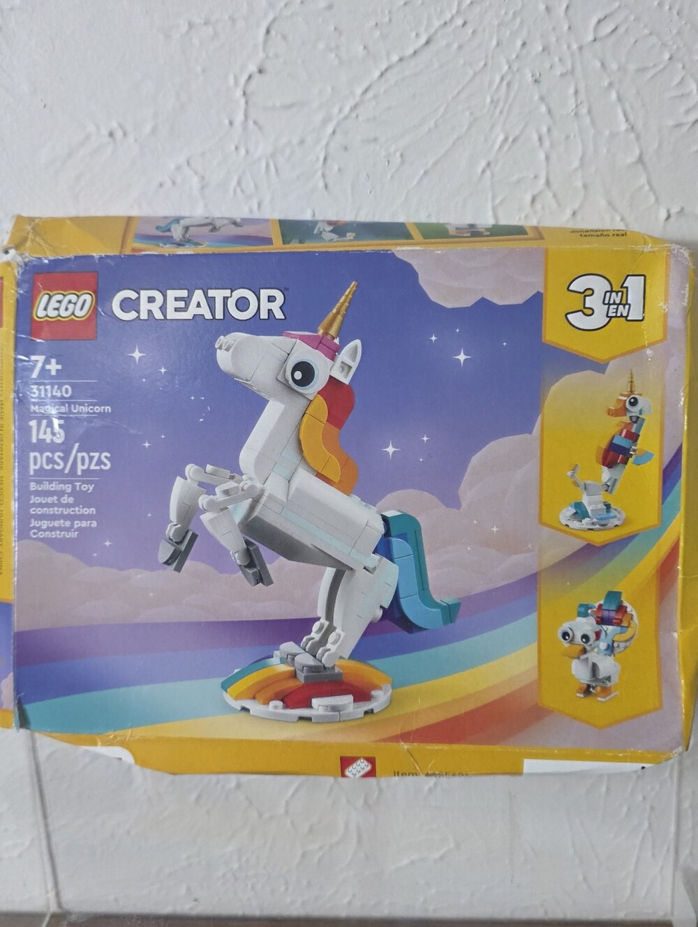 LEGO Creator: Magical Unicorn (31140) New sealed - Damaged Box